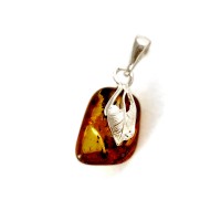 pendant with amber #9
