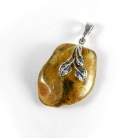 pendant with amber #27
