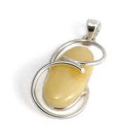 pendant with amber #20